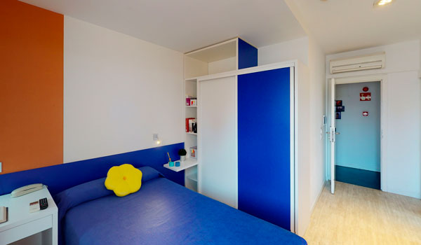 Tagaste Madrid Student House - Superior Plus Room